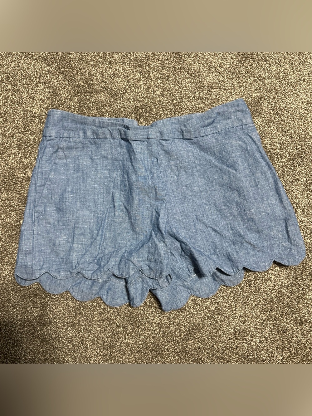 Loft size 6 women shorts